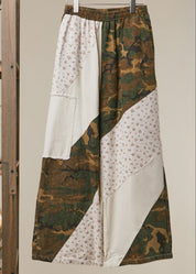 Caliche Camo Floral Patch Wide Leg Pants