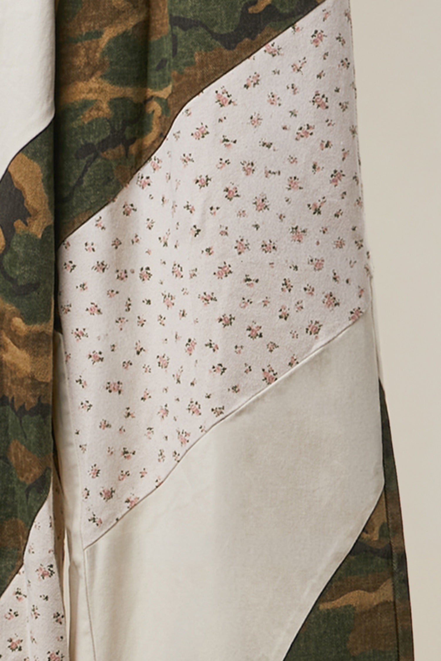 Caliche Camo Floral Patch Wide Leg Pants
