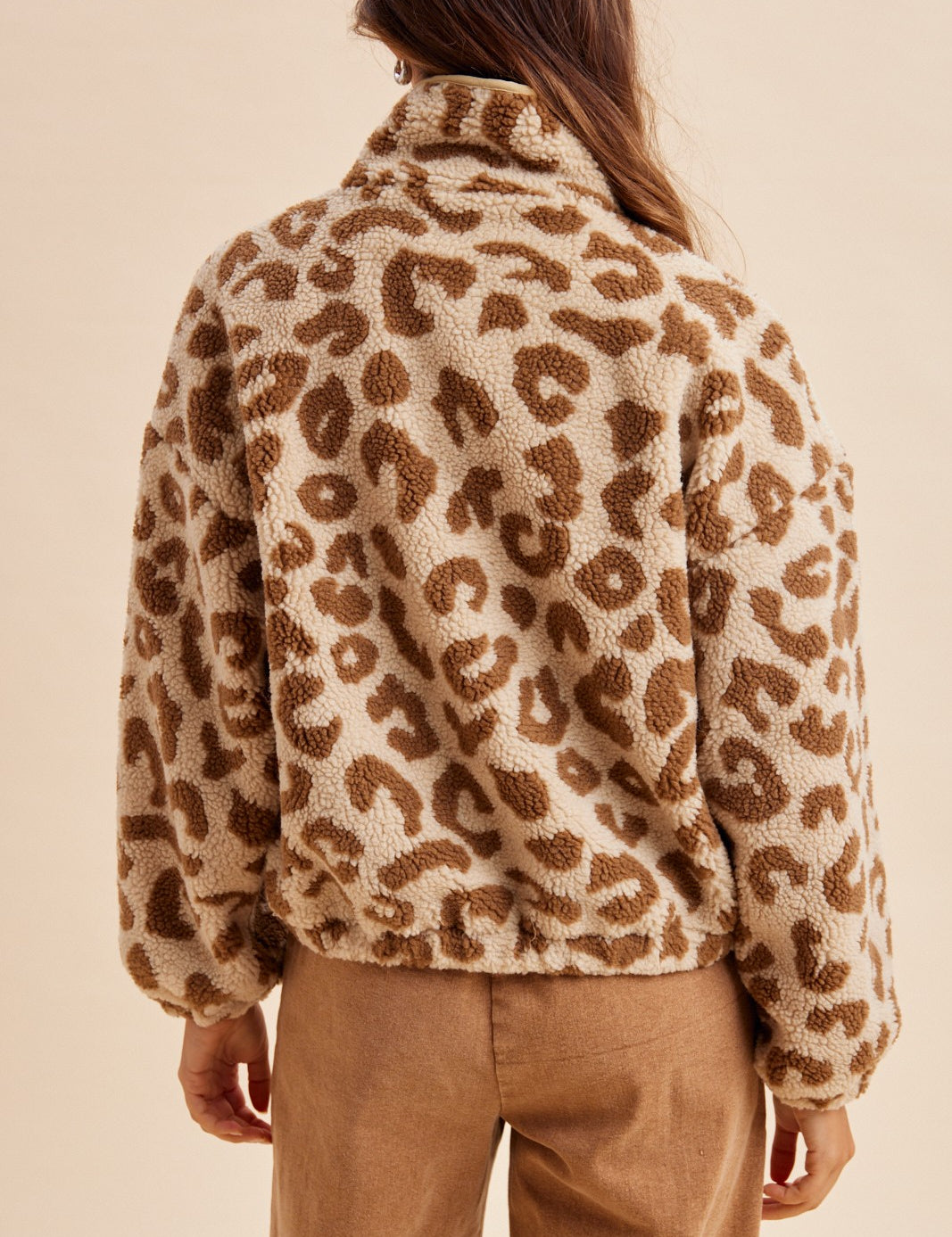 CalicoLeopardHighNeckSherpaJacket5.jpg