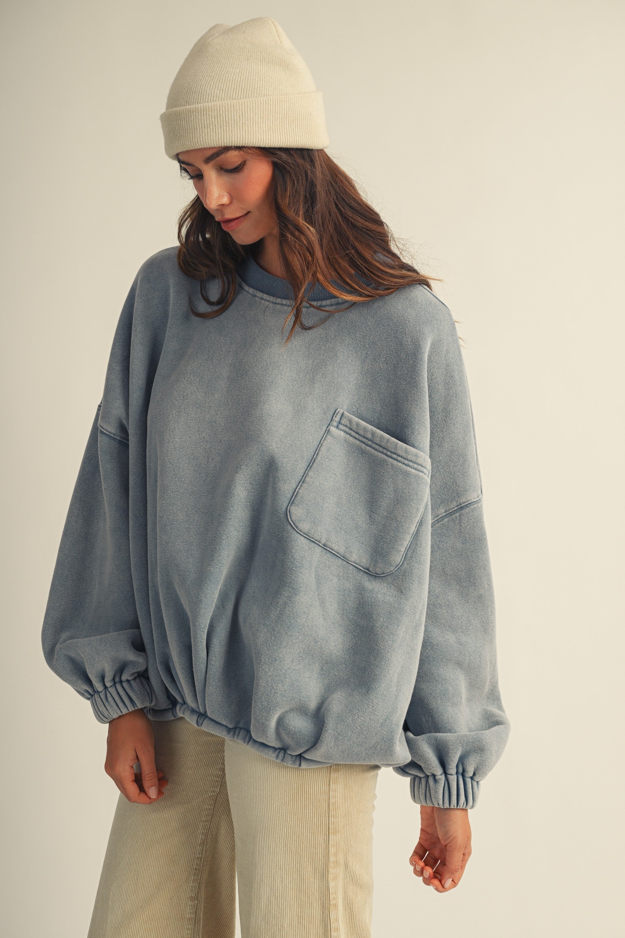 The One Pocket Oversized Mineral Wash Pullover
