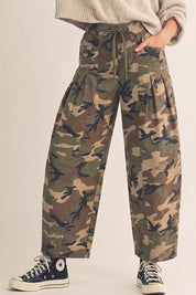 Outlander Relaxed Washed Wide Leg Camo Pants