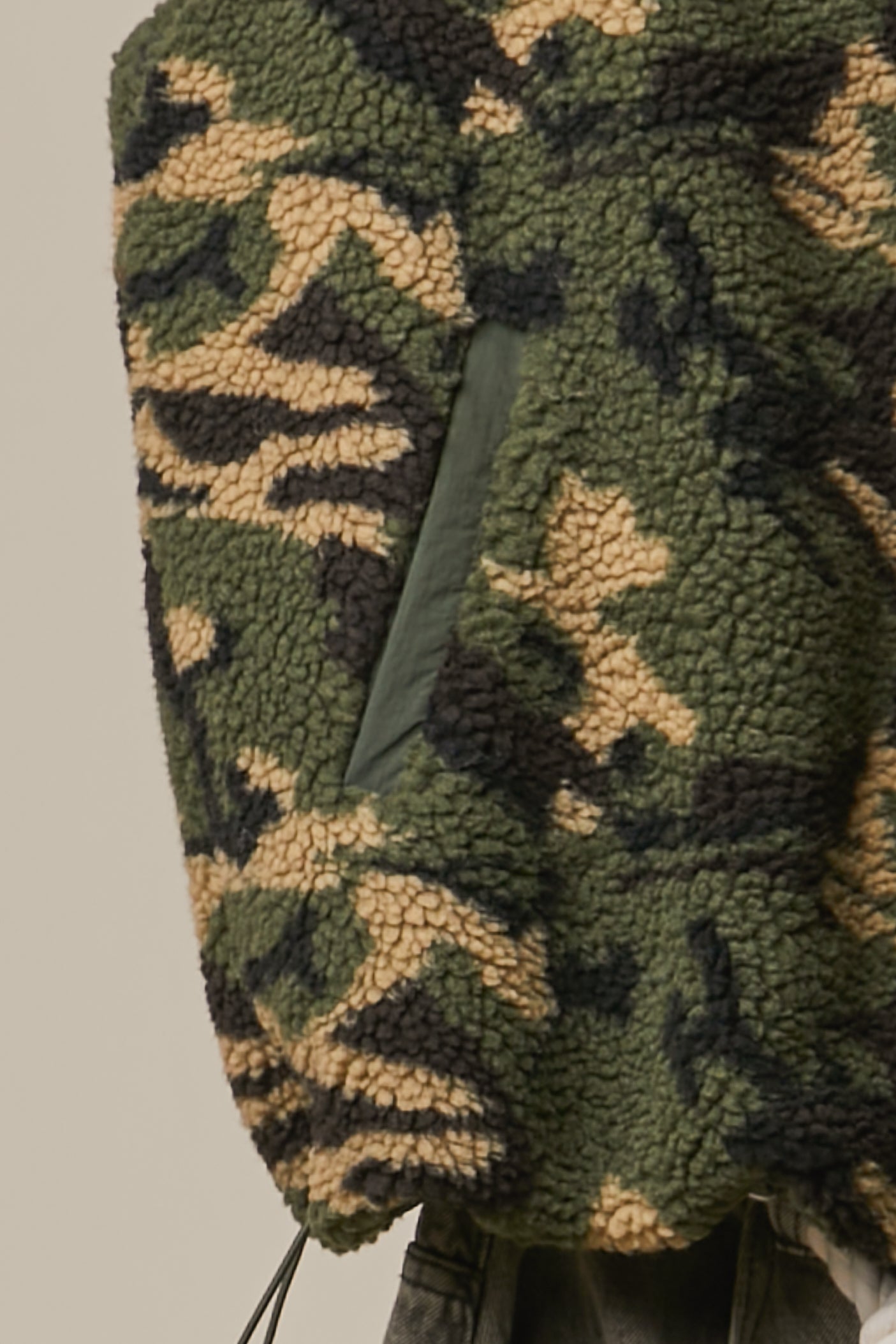 Side Quest Camo Reversible Puffer Vest