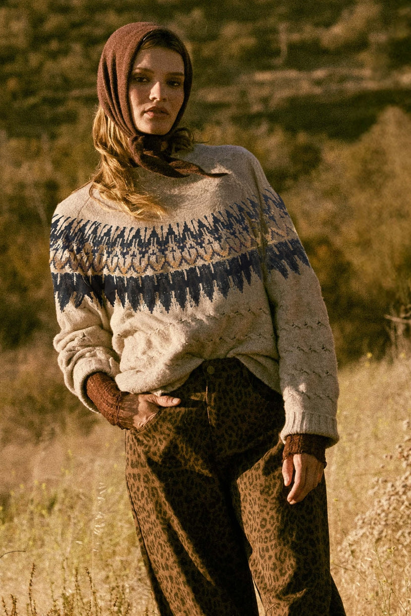 Sawtooth Cable Knit Raglan-Sleeve Sweater