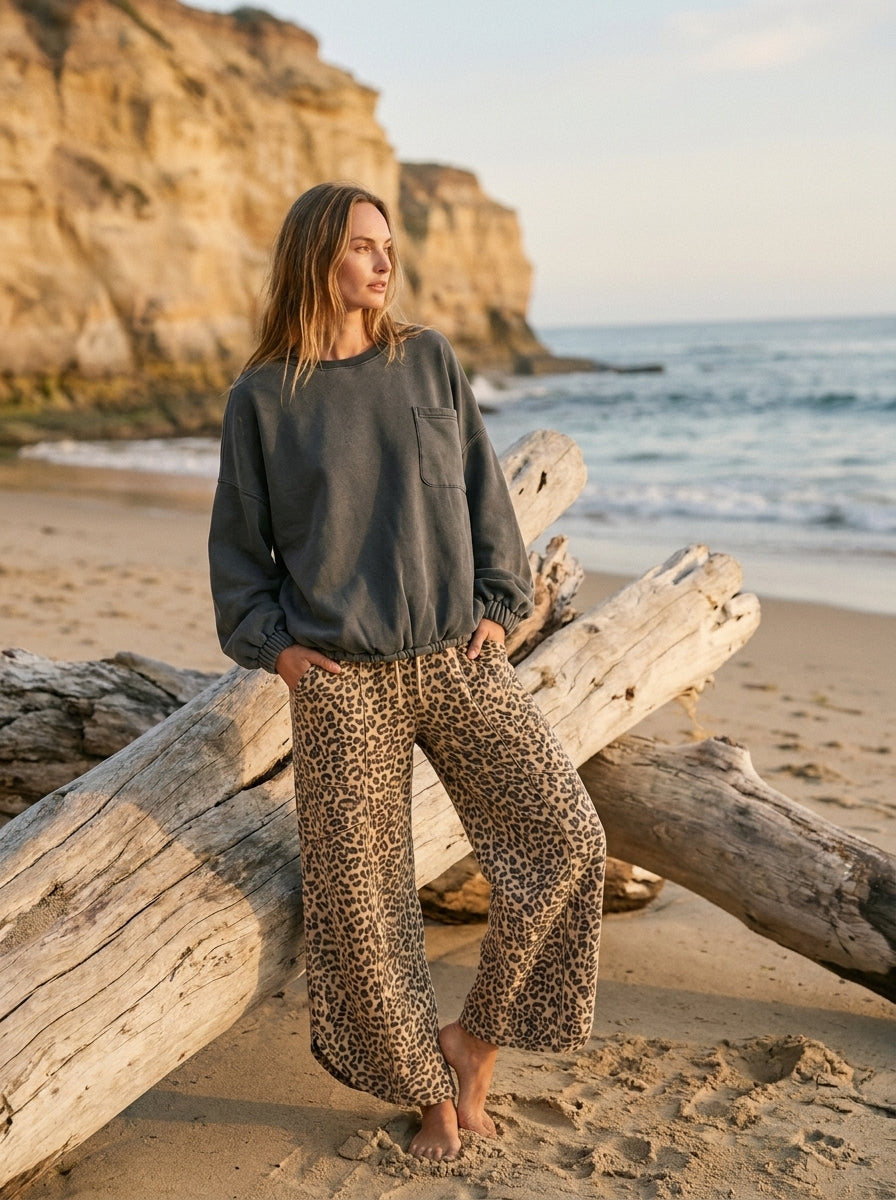 The One Pocket Oversized Mineral Wash Pullover