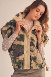 Trailblazer Teddy Fleece Utility Camo Puffer Vest