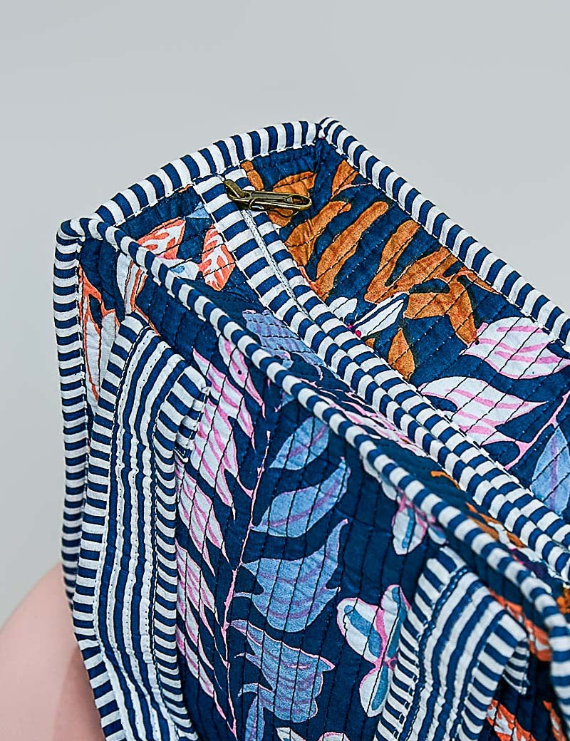 TrinketQuiltedMiniTote2.jpg