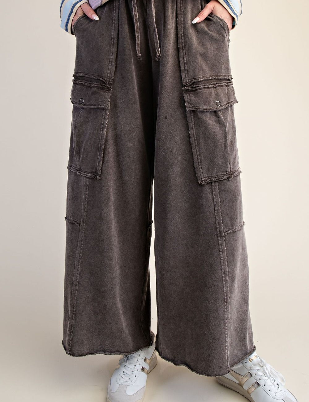The Essential Mineral Washed Wide Leg Terry Cargo Pants