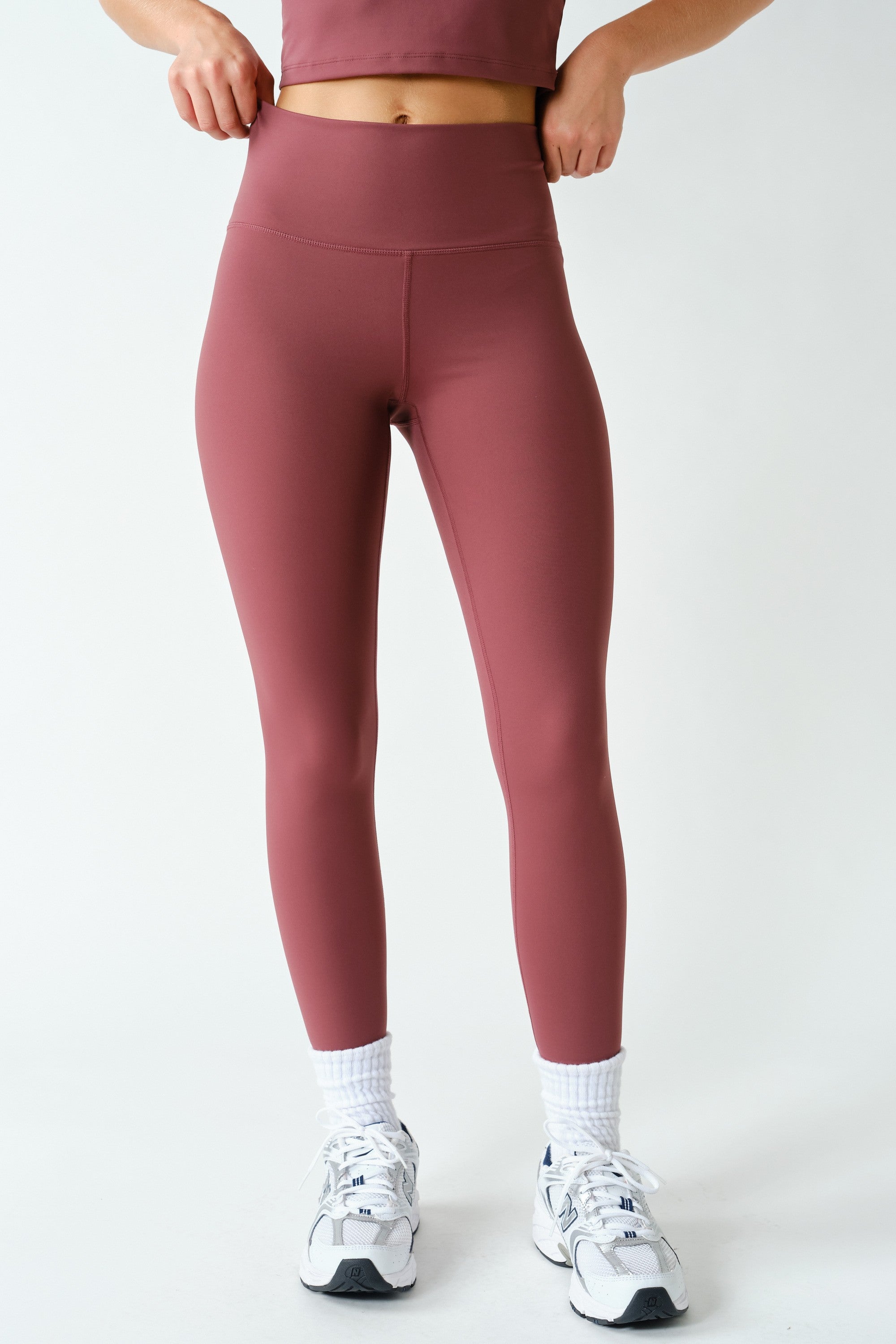 Alignment High Waist Stretch Leggings in Rosewood, photo 1