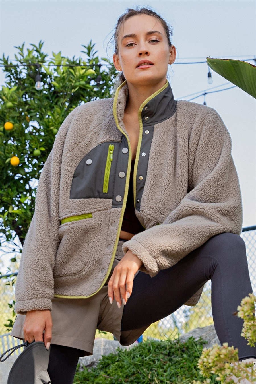 Alpine Club Contrast Trim Sherpa Jacket in Stone Taupe, photo 4