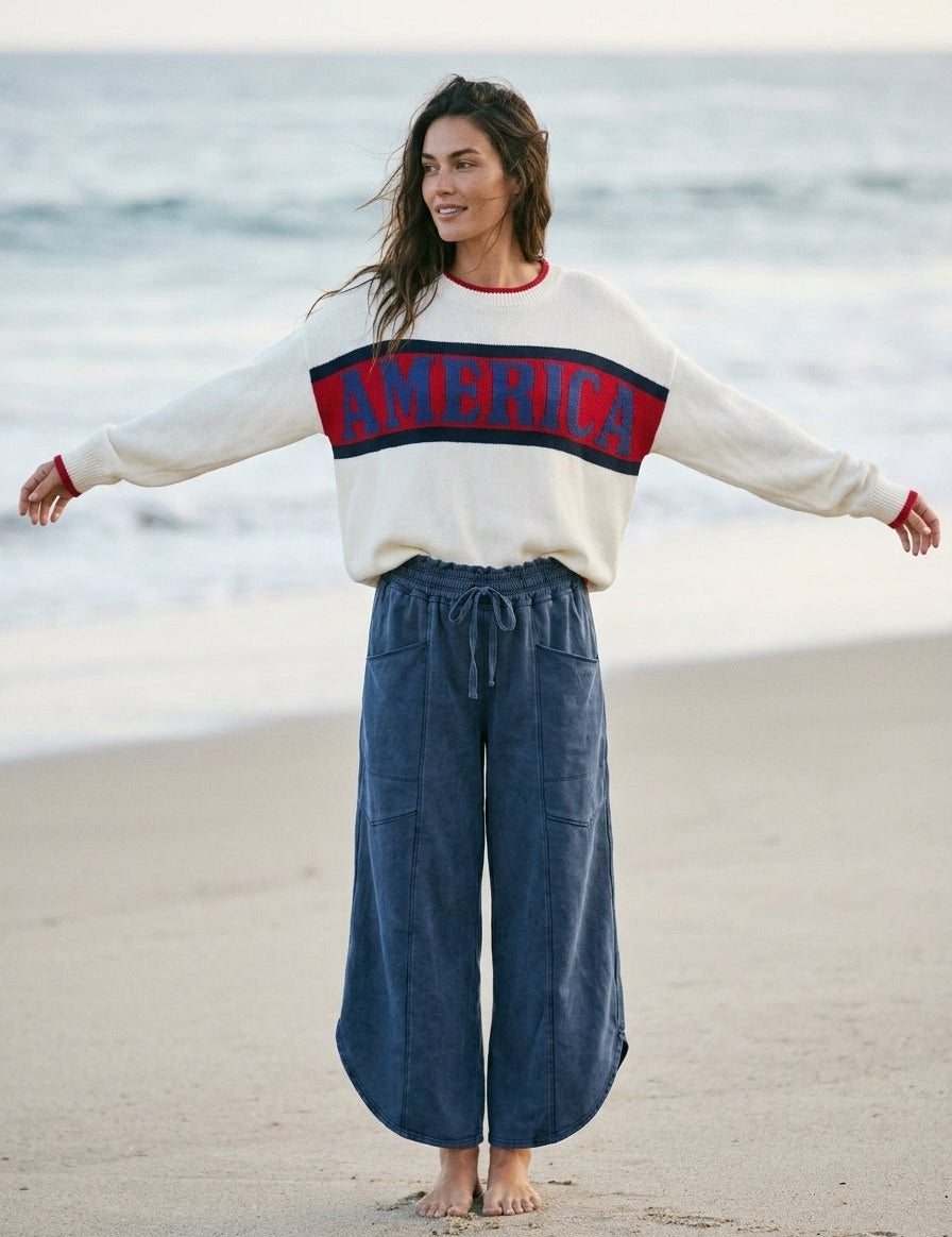 "America" Graphic Crewneck Sweater - Westly