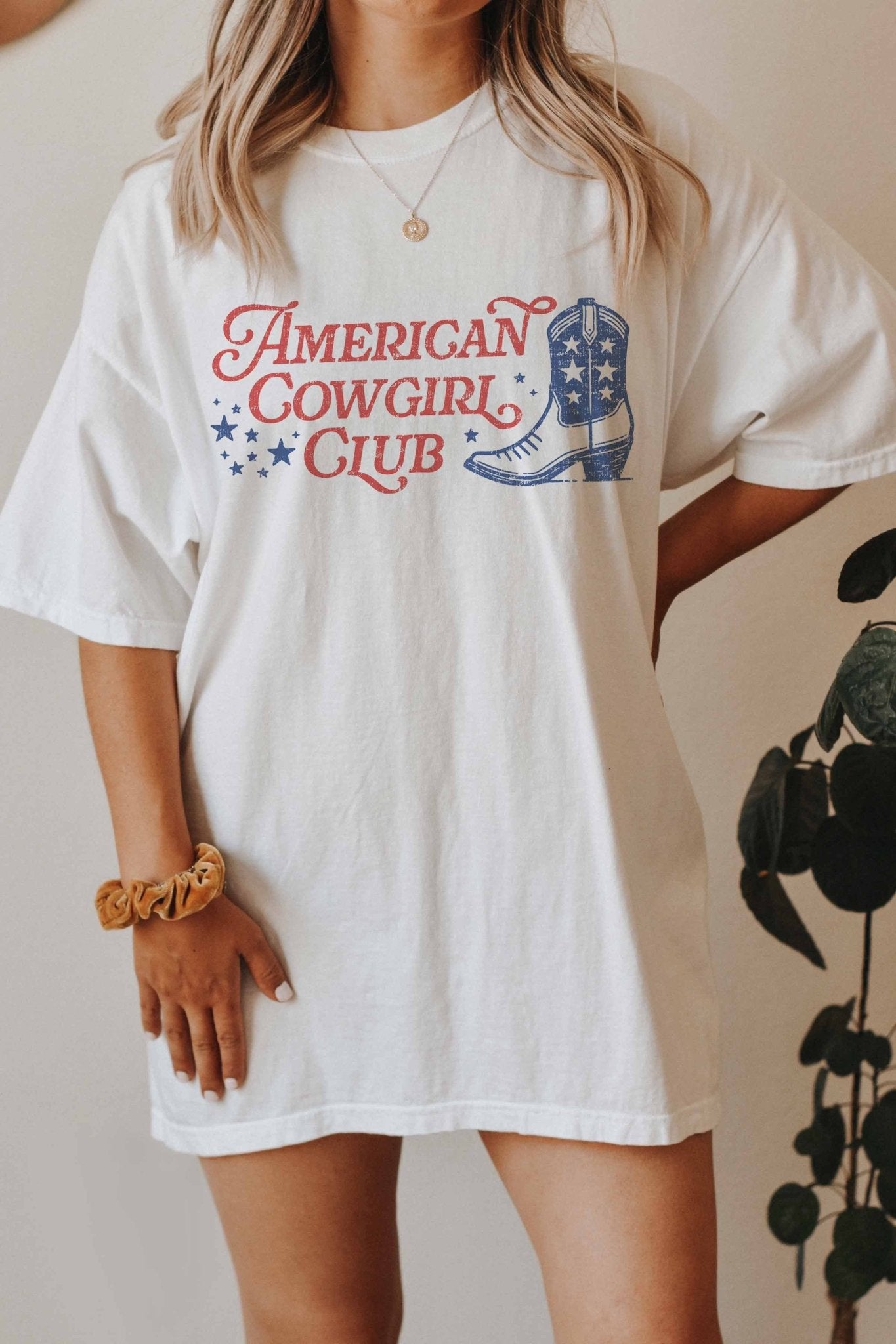 American Cowgirl Club Graphic Tee - Westly