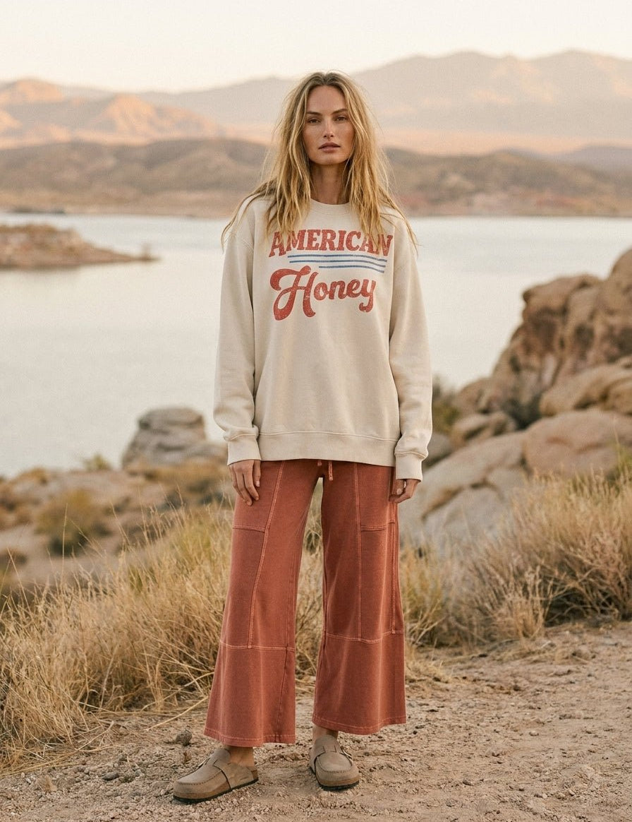 American Honey Oversized Graphic Sweatshirt - Westly