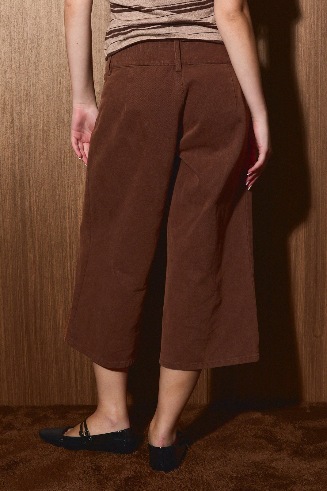Ansel Wide Leg Capri Pants - Brown