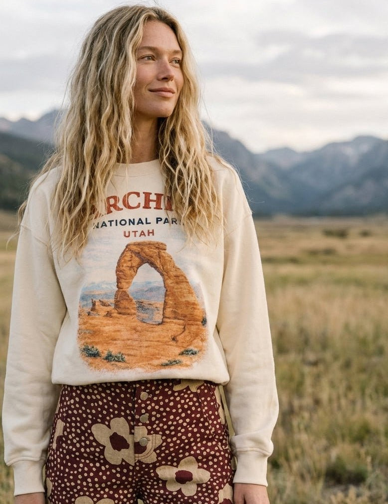 Arches Embroidered Graphic Sweatshirt - Westly