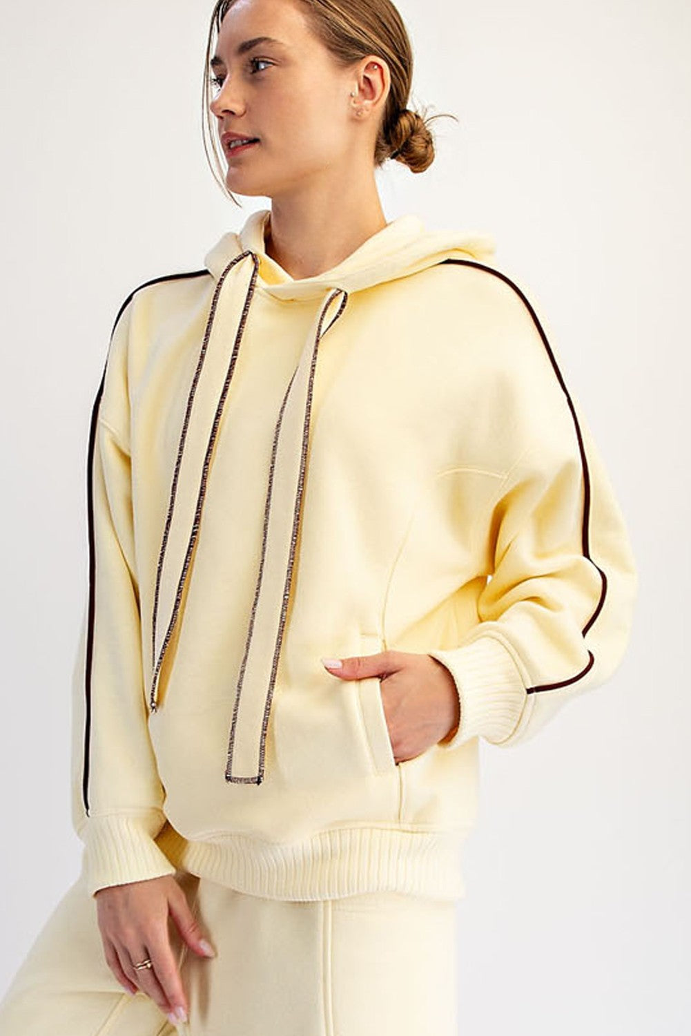 Benchside Contrast Piping Fleece Hoodie in Lemonilla Dark Cherry, photo 2
