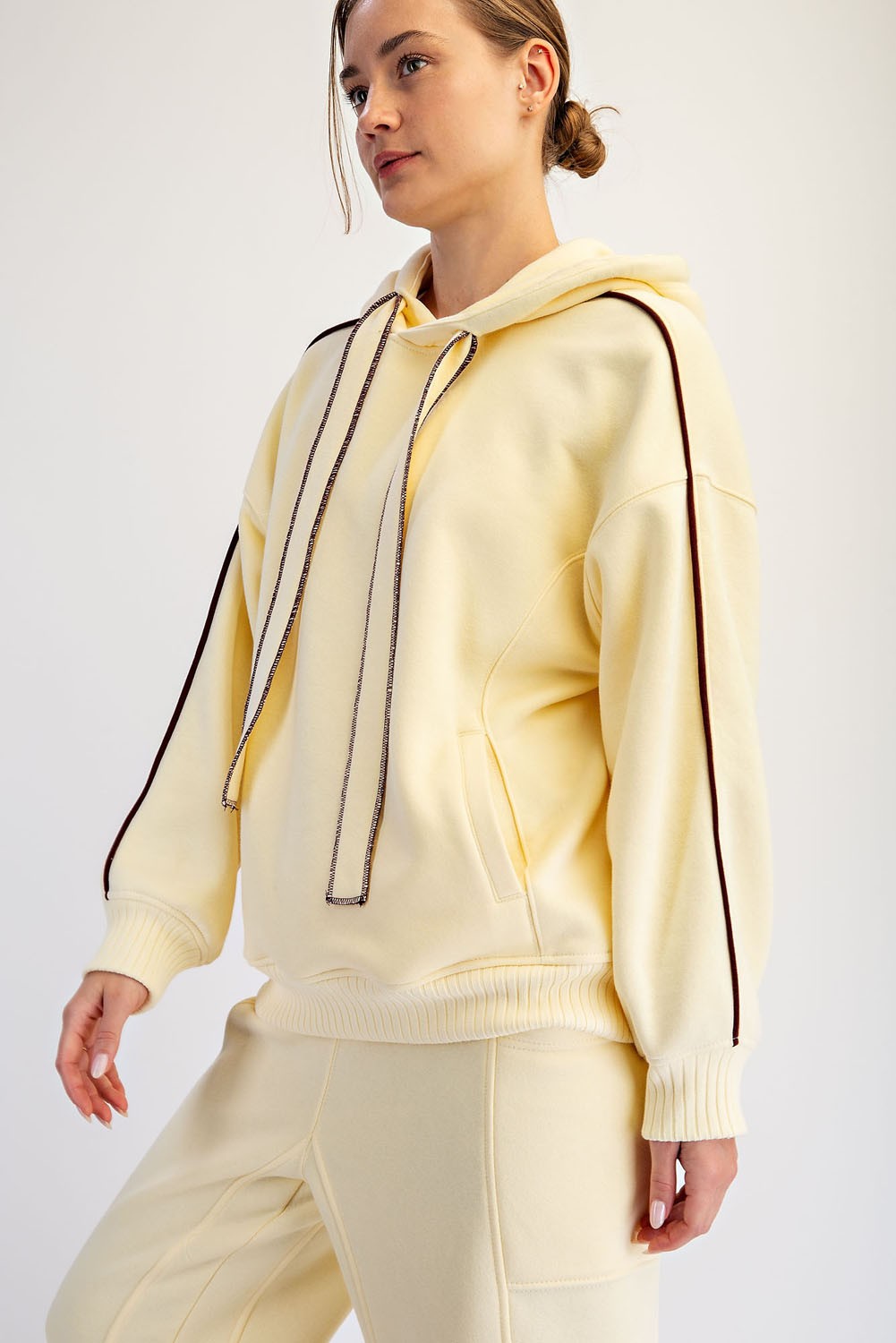 Benchside Contrast Piping Fleece Hoodie in Lemonilla Dark Cherry, photo 5