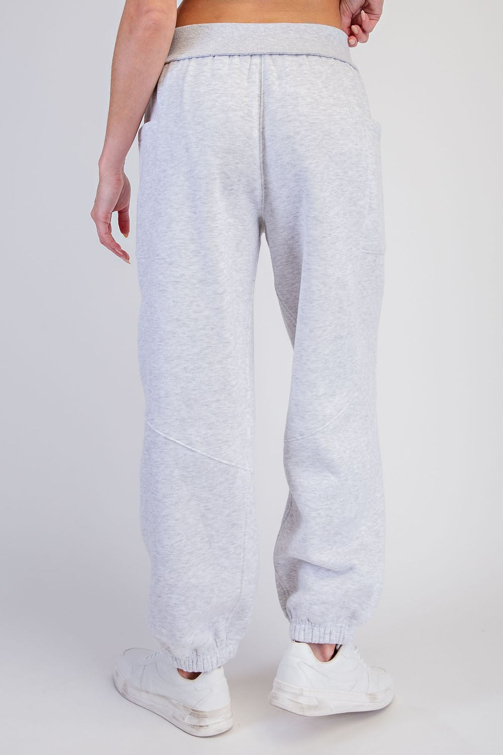 Benchside Seamed Fleece Jogger Pants in Heather Grey, photo 2