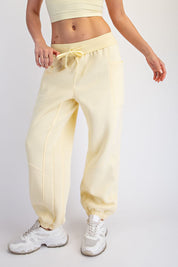 Benchside Seamed Fleece Jogger Pants in Lemonilla, photo 5
