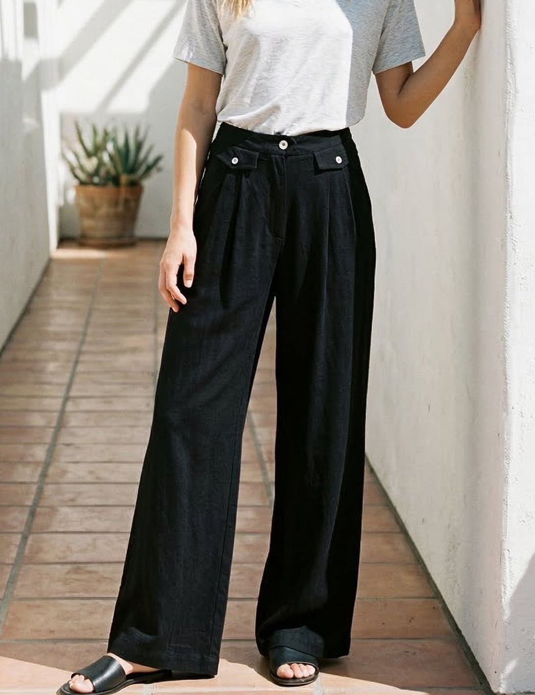 Blaire Wide - Leg Pleated Trousers - Westly