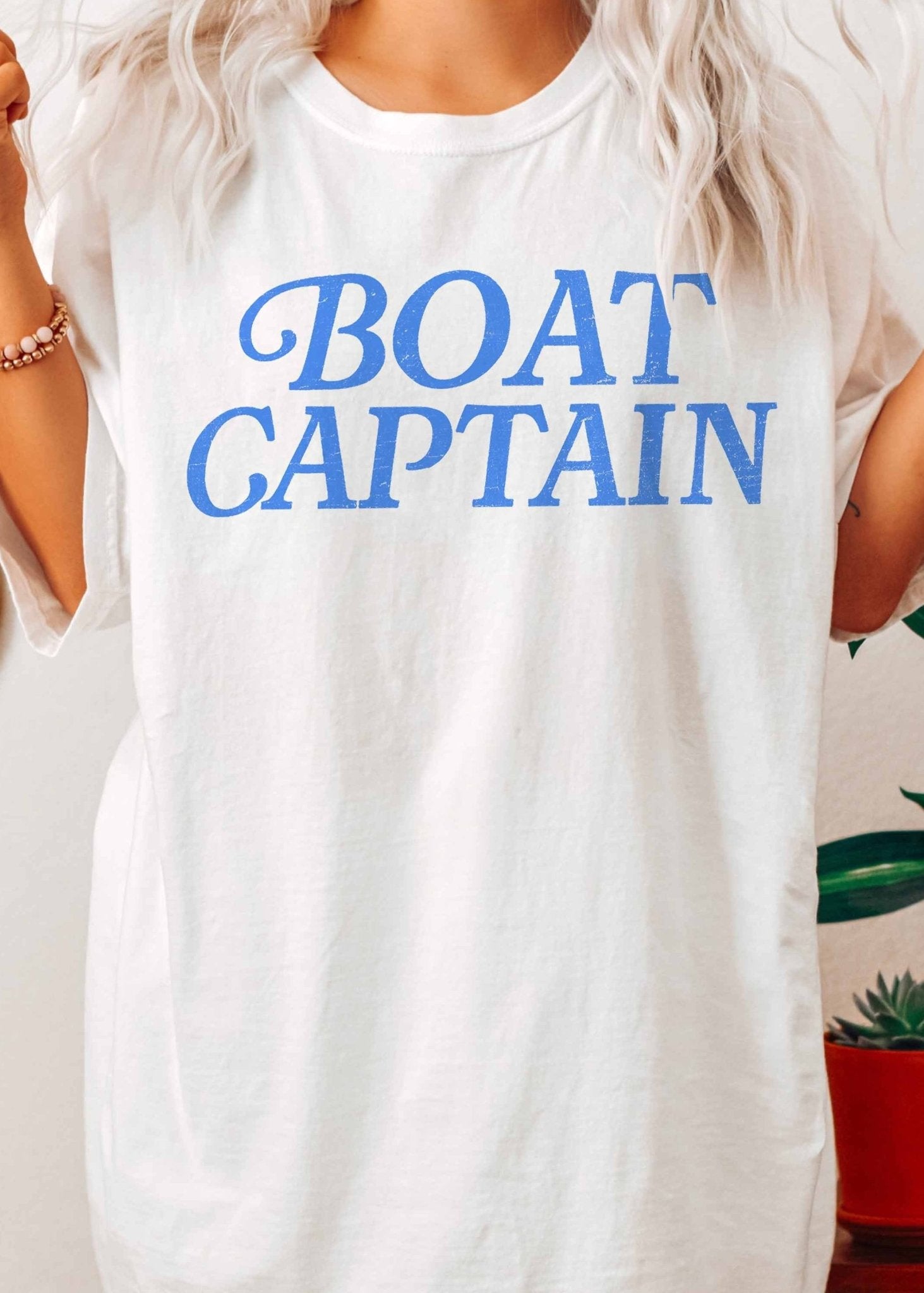 Boat Captain Oversized Graphic Tee - Westly