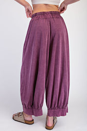 Bungalow Washed Cotton Balloon Pants in Black Cherry, photo 3
