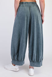 Bungalow Washed Cotton Balloon Pants in Deep Jungle, photo 4