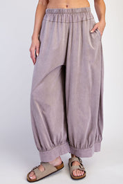 Bungalow Washed Cotton Balloon Pants in Mocha, photo 1