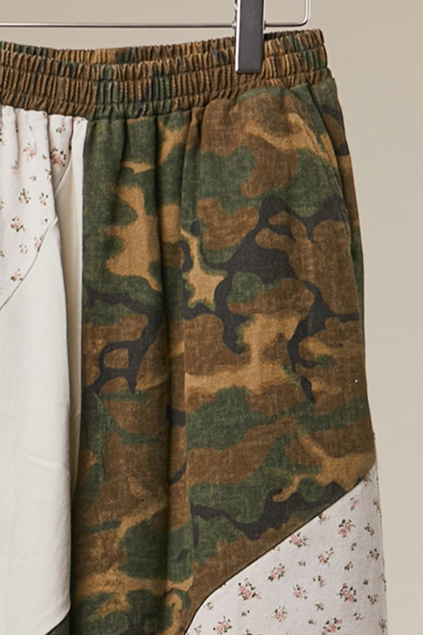 Caliche Camo Floral Patch Wide Leg Pants - Westly