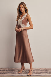 Calla Lace Trim Satin Midi Dress in Cocoa, photo 7