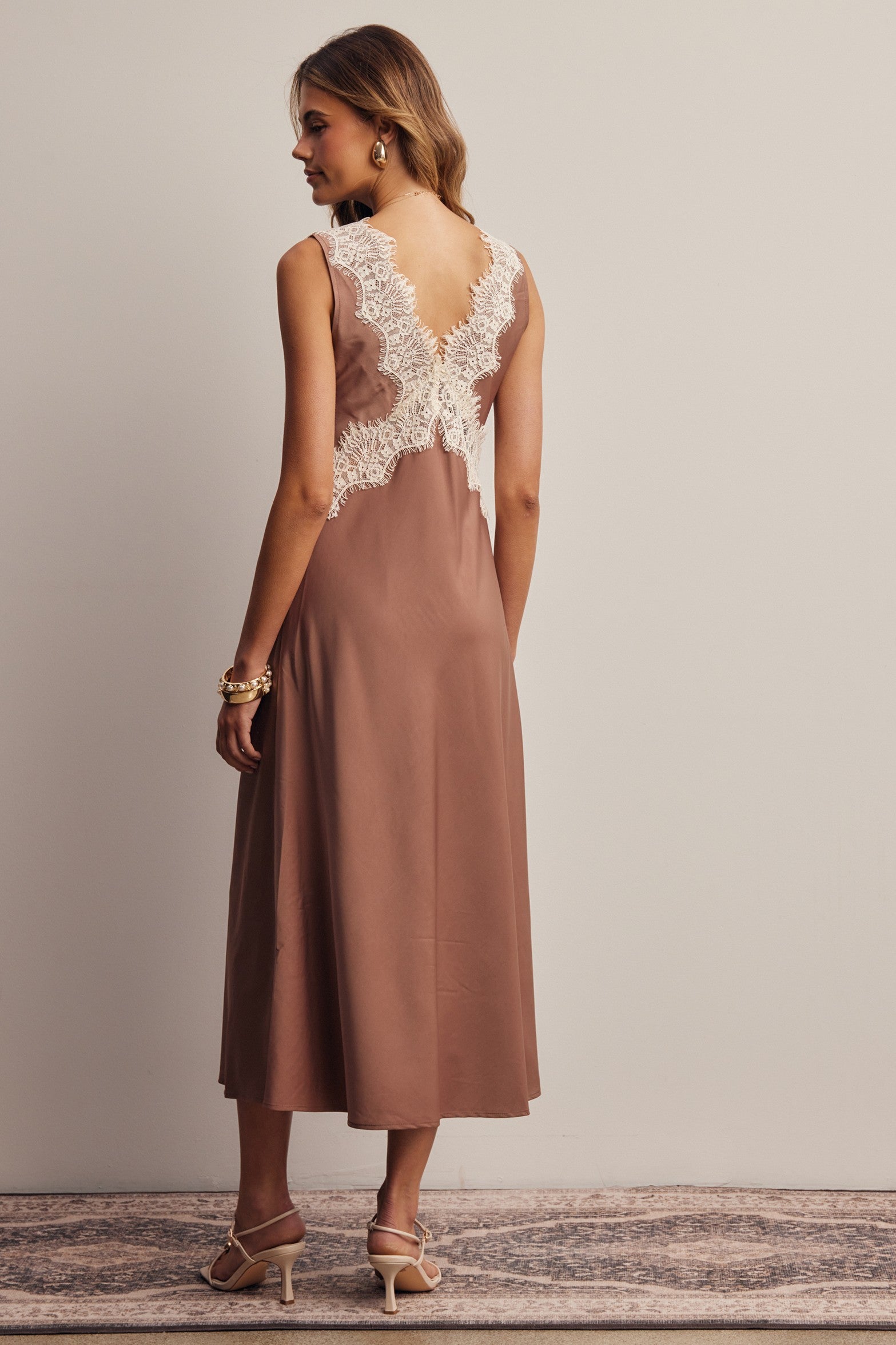 Calla Lace Trim Satin Midi Dress in Cocoa, photo 10