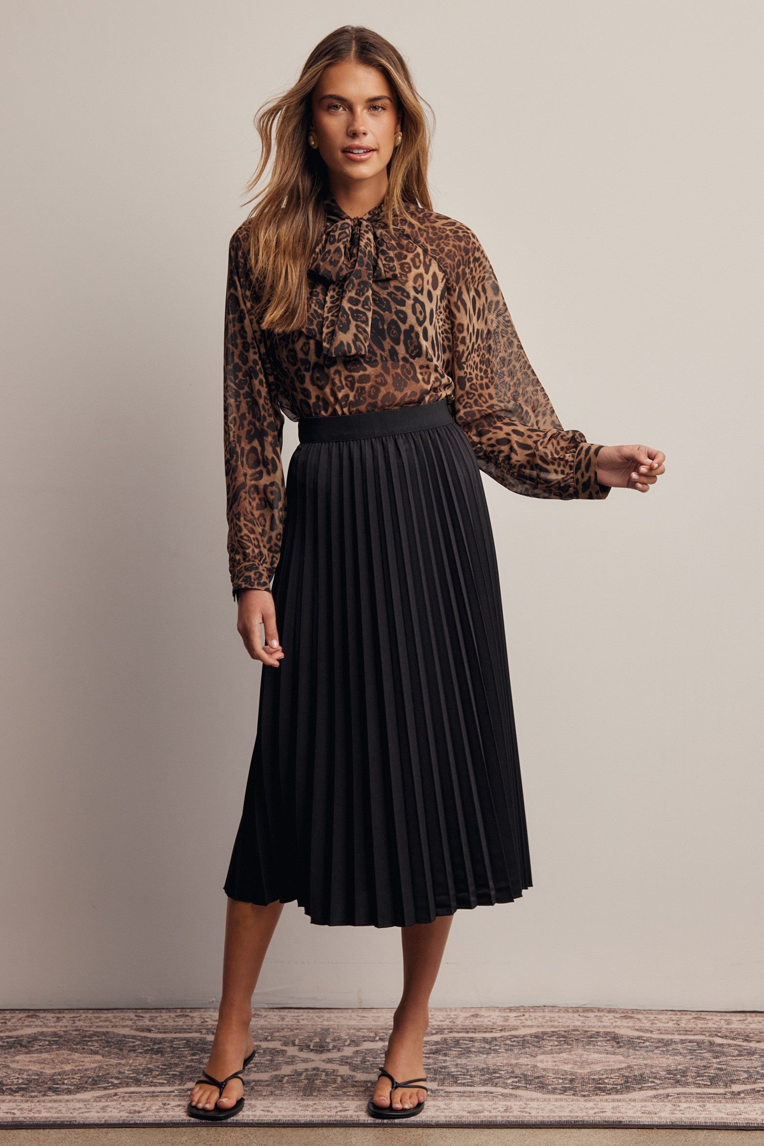 Cardozo Pleated Midi Skirt in Black, photo 10