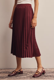 Cardozo Pleated Midi Skirt in Burgundy, photo 5