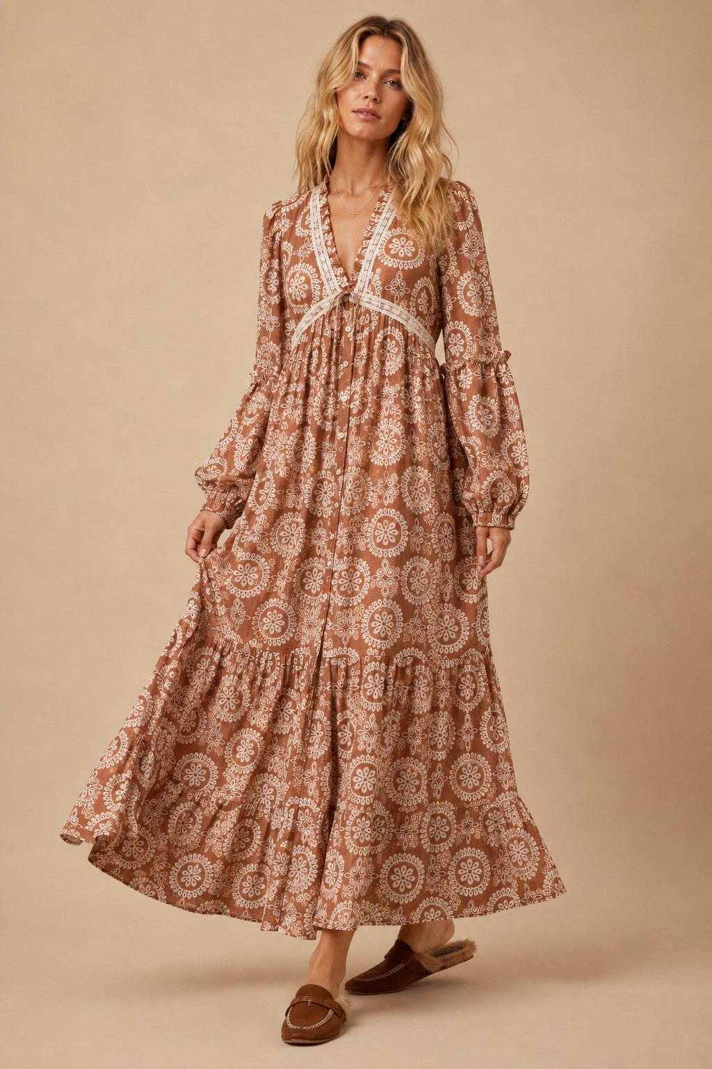 Cecily Lace Trim Medallion Maxi Dress - Westly