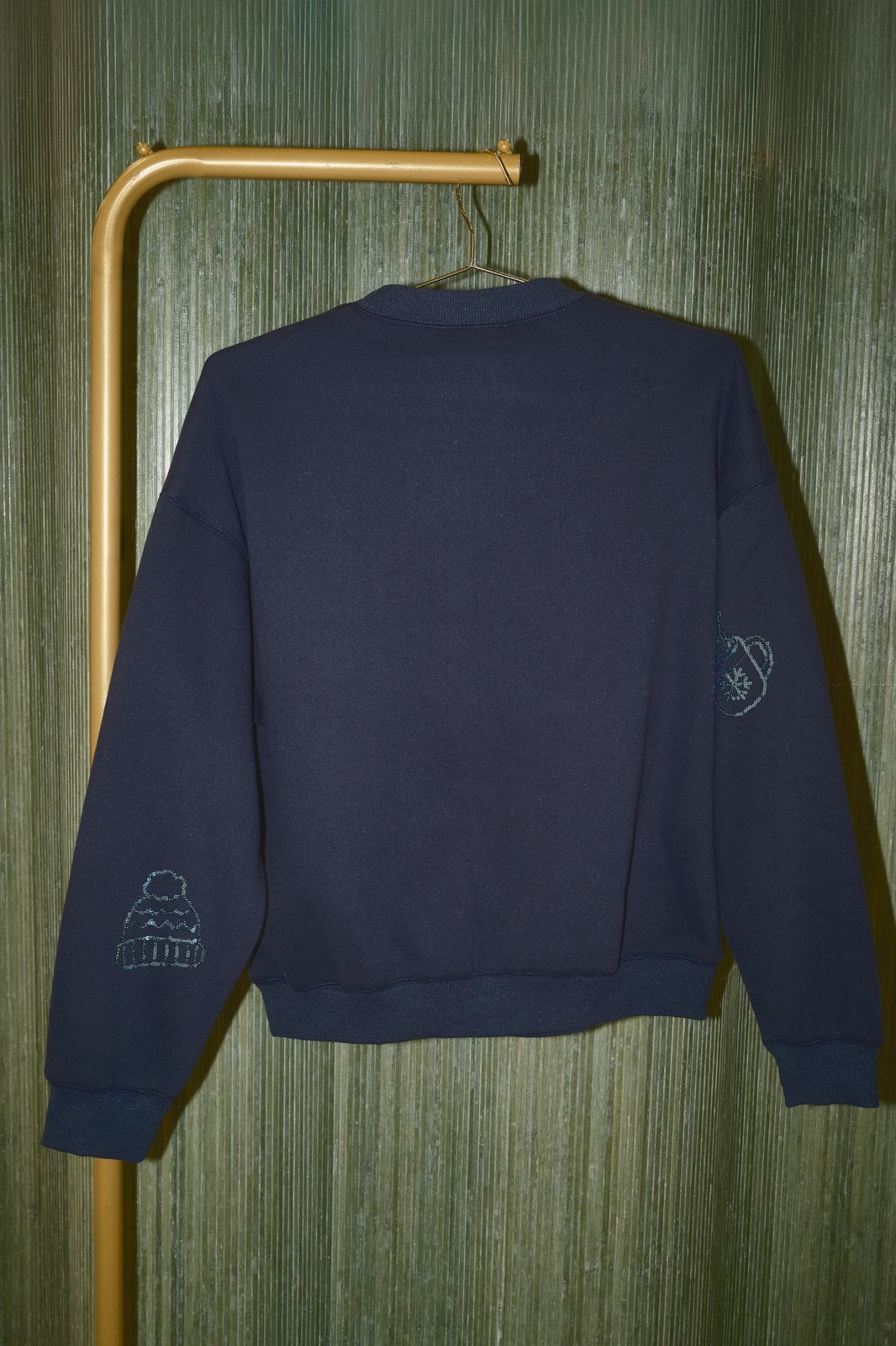 Chamonix Sequin Ski Motif Sweatshirt in Navy, photo 5