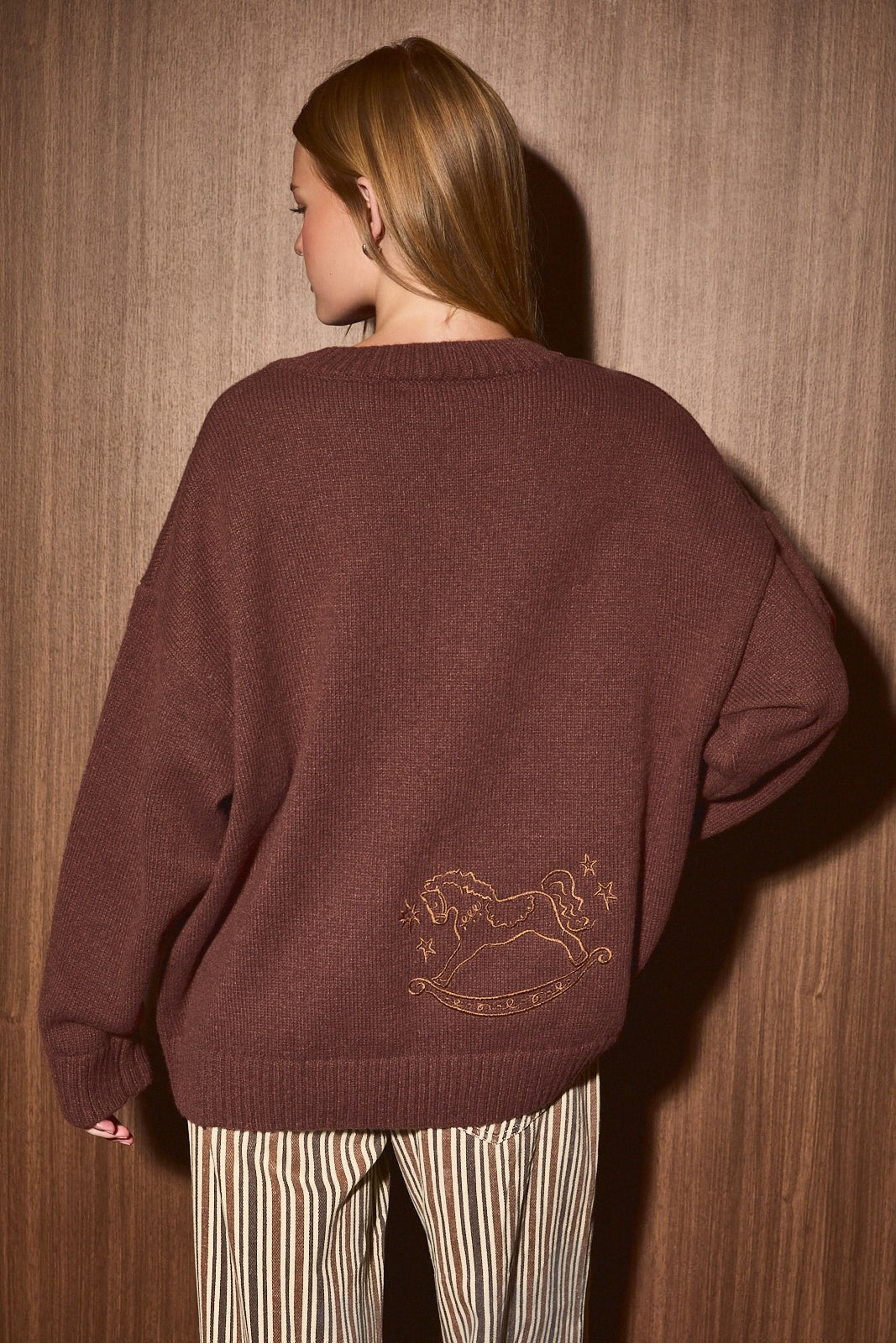Christmas Postcard Embroidered Knit Sweater in Brown — product photo 03