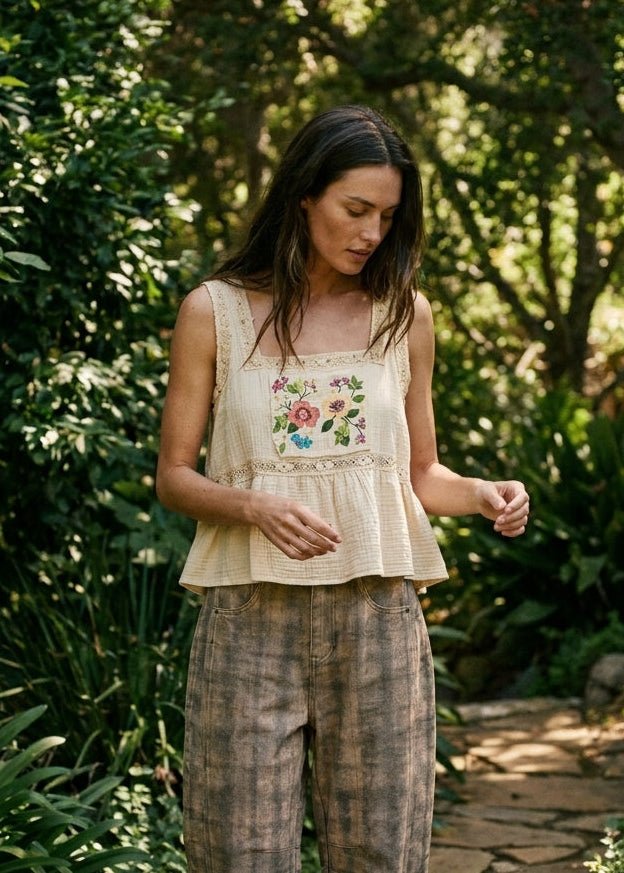 Clover Double Gauze Floral Shirring Square Neck Sleeveless Top - Westly