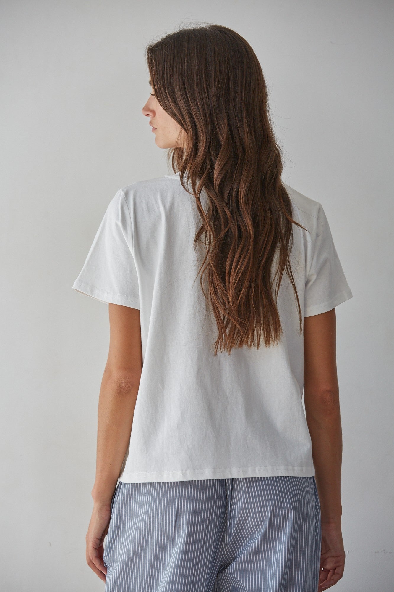 Coast to Coast USA Graphic Tee in White - product photo 5
