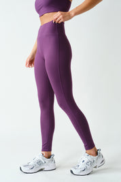 Contour Line Contoured Stretch Leggings in Purple Iris, photo 2