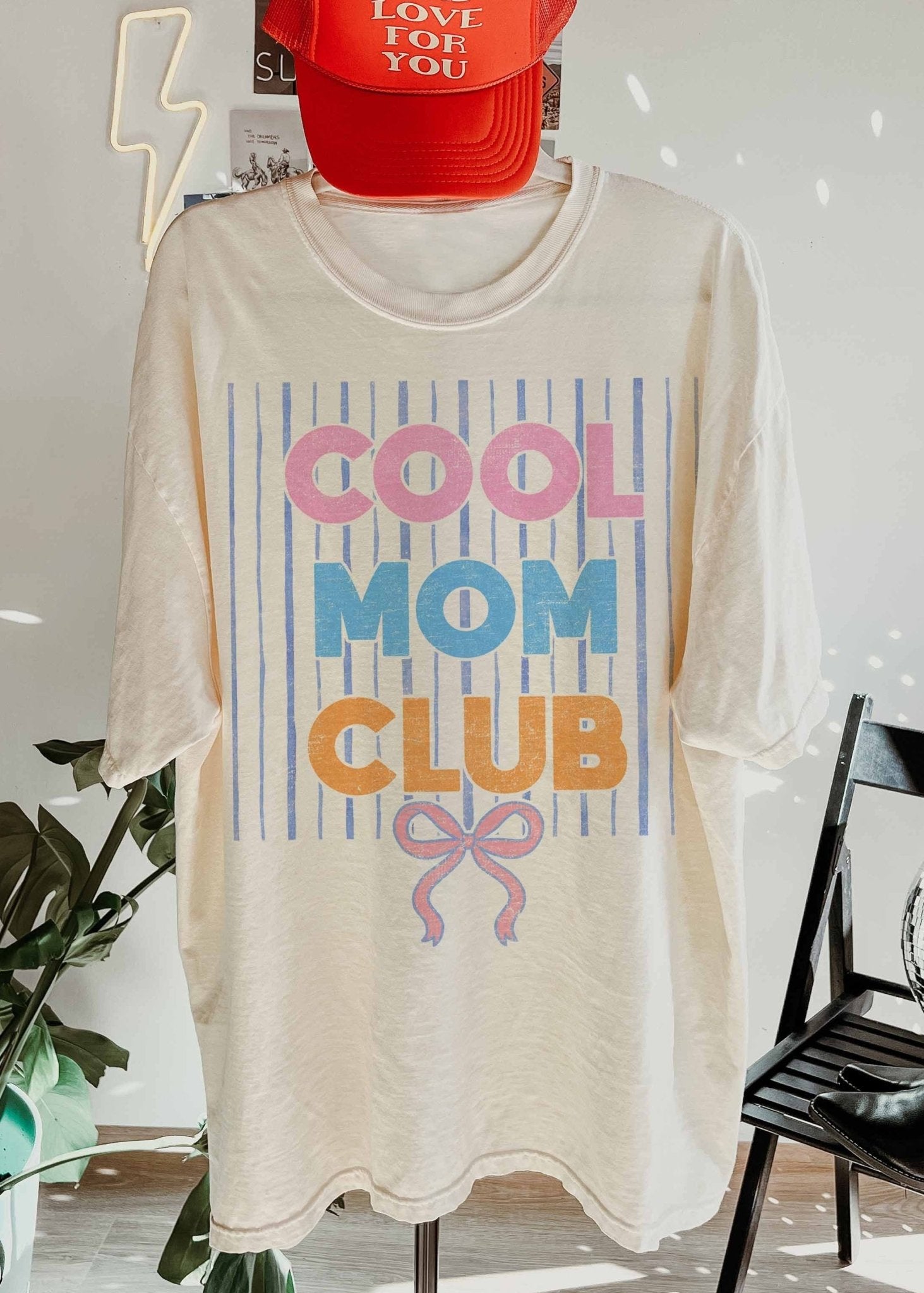 Cool Mom Club Oversized Graphic Tee - Westly