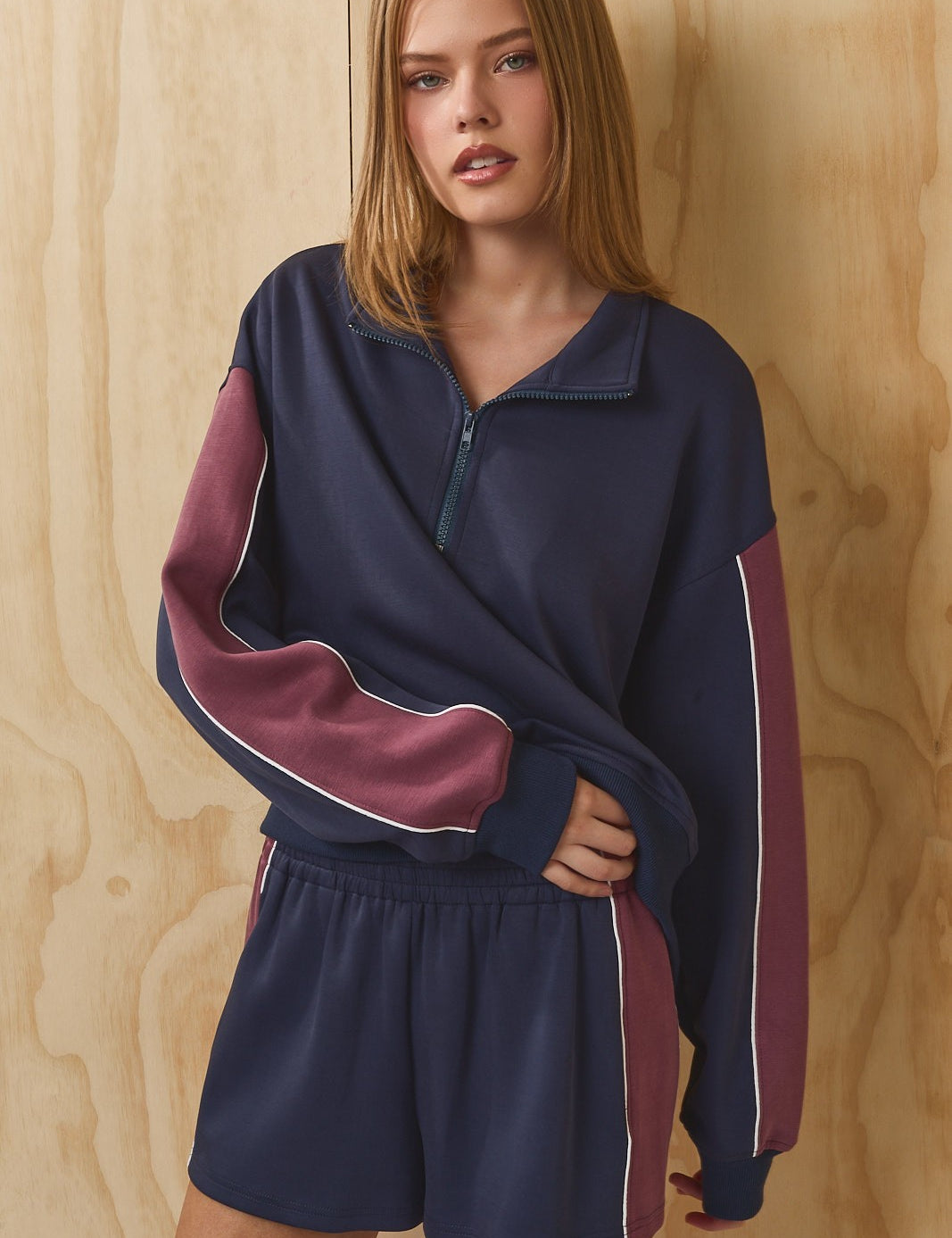 Courtyard Piped Quarter Zip Top - Navy Maroon