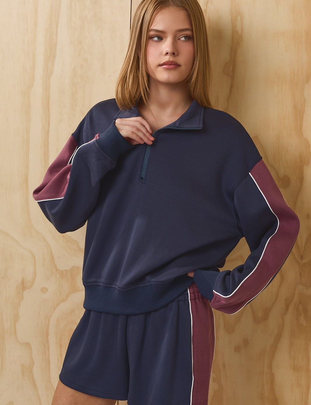 Courtyard Piped Quarter Zip Top - Navy Maroon