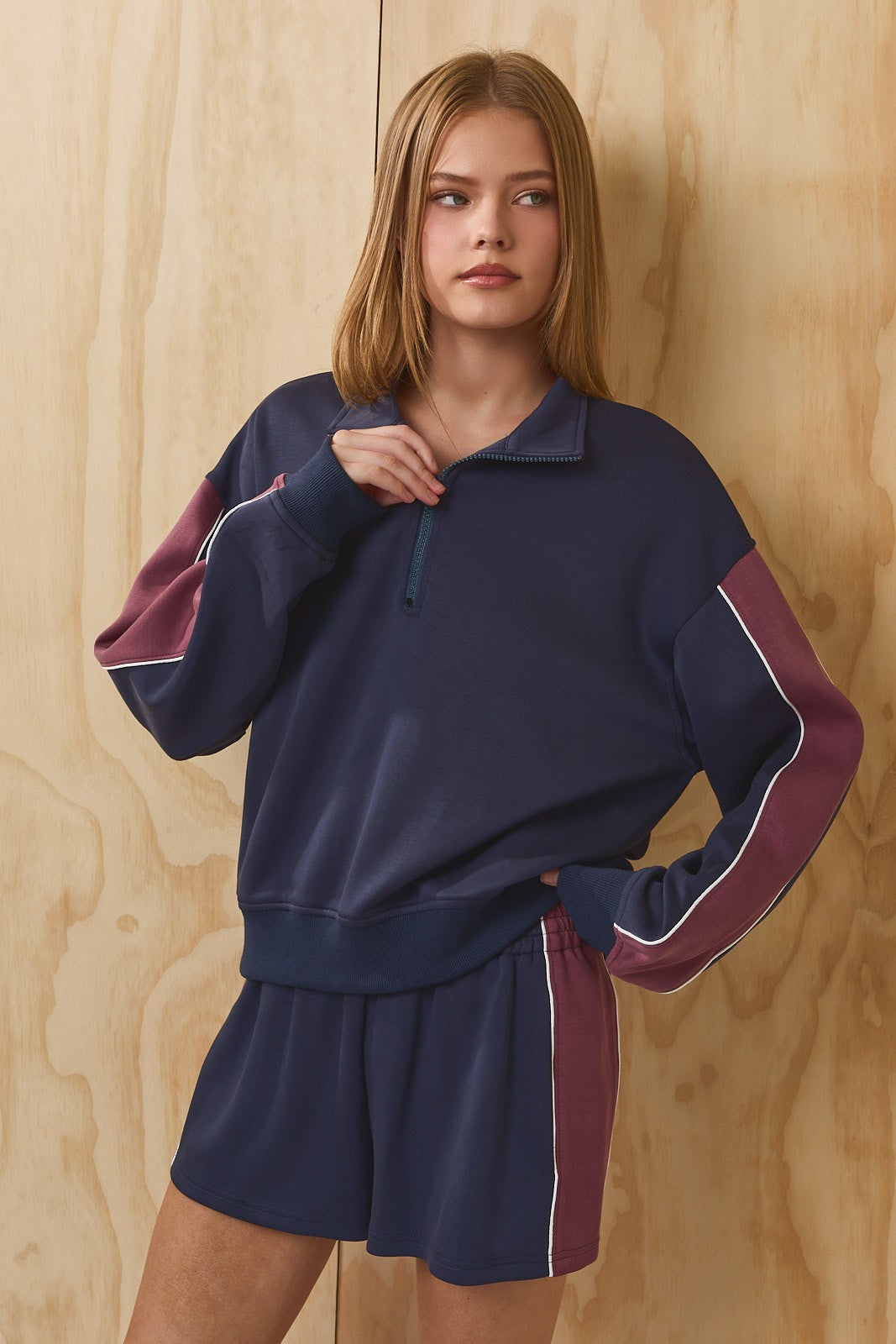 Courtyard Piped Quarter Zip Top - Navy Maroon