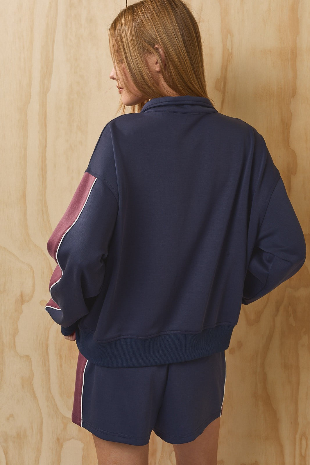 Courtyard Piped Quarter Zip Top - Navy Maroon