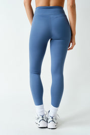 Crosscurrent Crossover Waist Leggings in Ocean, photo 2