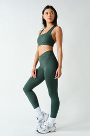 Crosscurrent Crossover Waist Leggings in Sycamore, photo 3