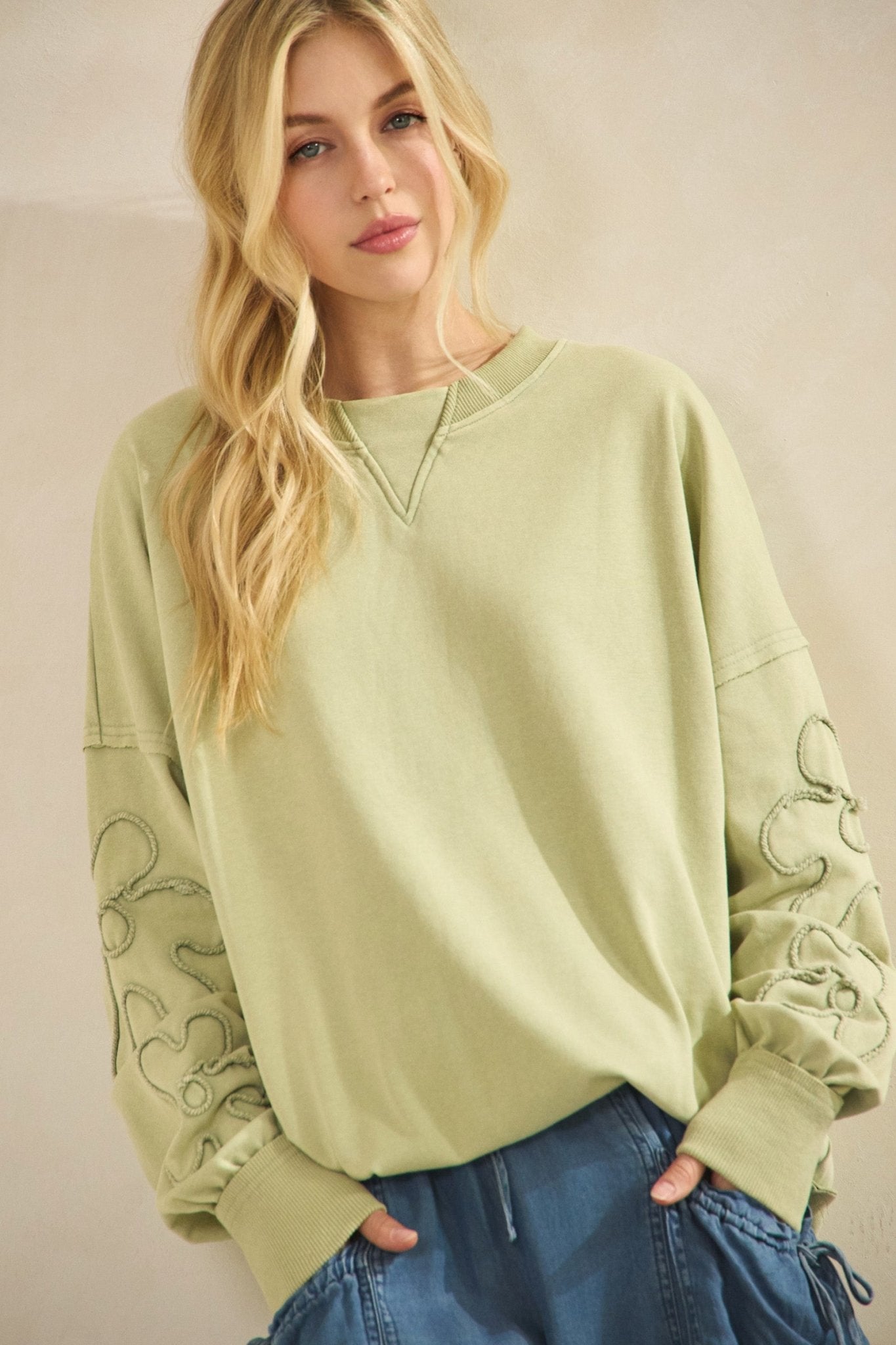 Daisy Squiggle Sleeve Pullover - Westly