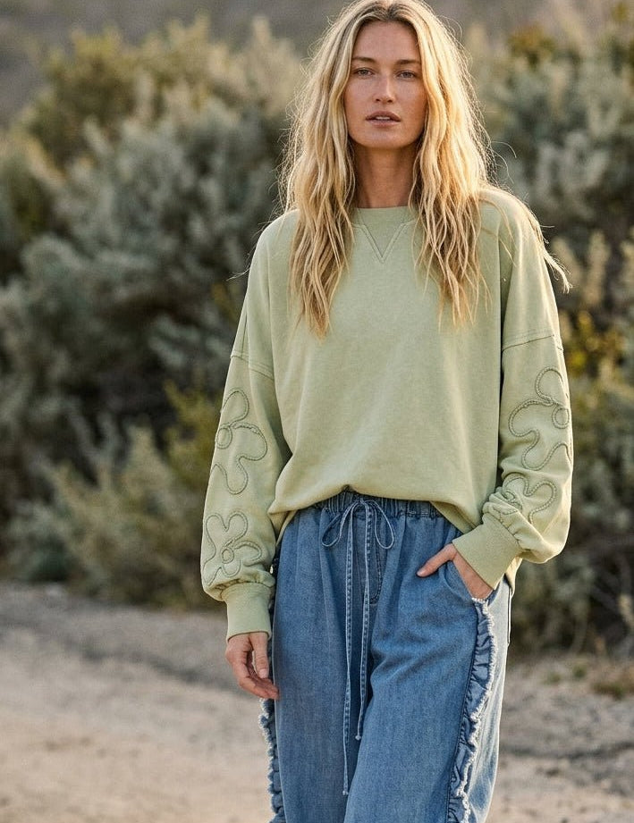 Daisy Squiggle Sleeve Pullover - Westly