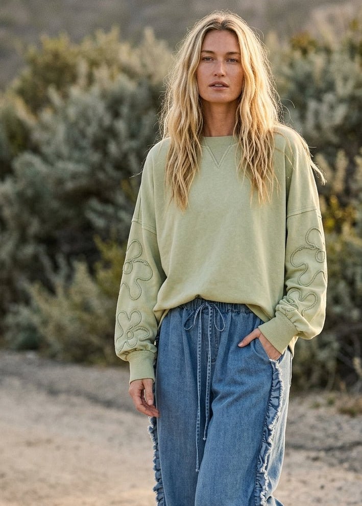 Daisy Squiggle Sleeve Pullover - Westly