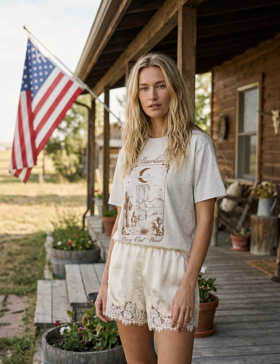 Darlin' Way Out West Graphic Tee - Westly