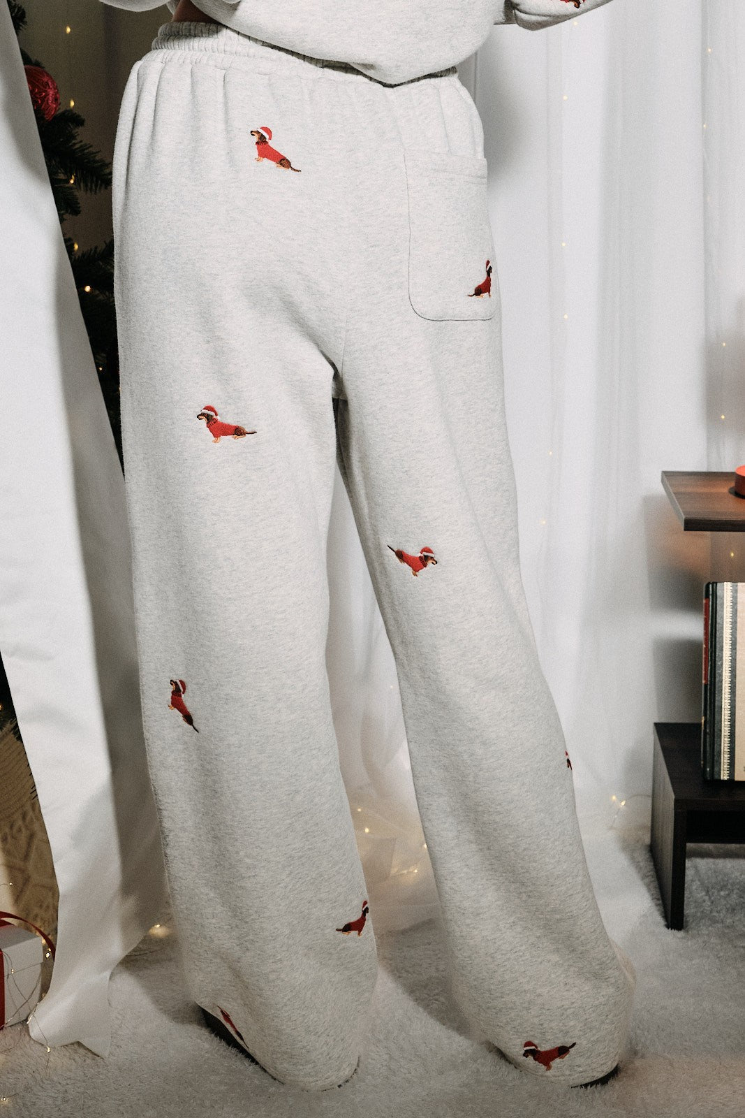 Dog Days Embroidered Dachshund Sweatpants - Westly